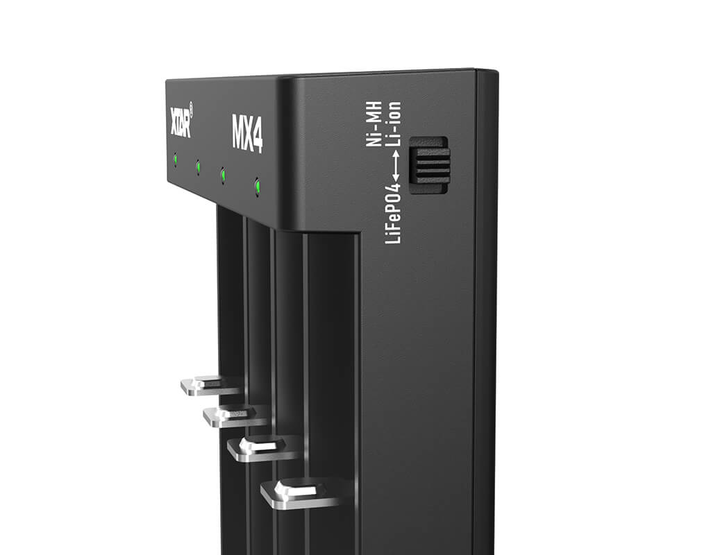Cargador Universal XTAR MX4 MiniMixer – 4 Ranuras Inteligentes con USB-C para Baterías Li-Ion, LiFePO₄ y NiMH